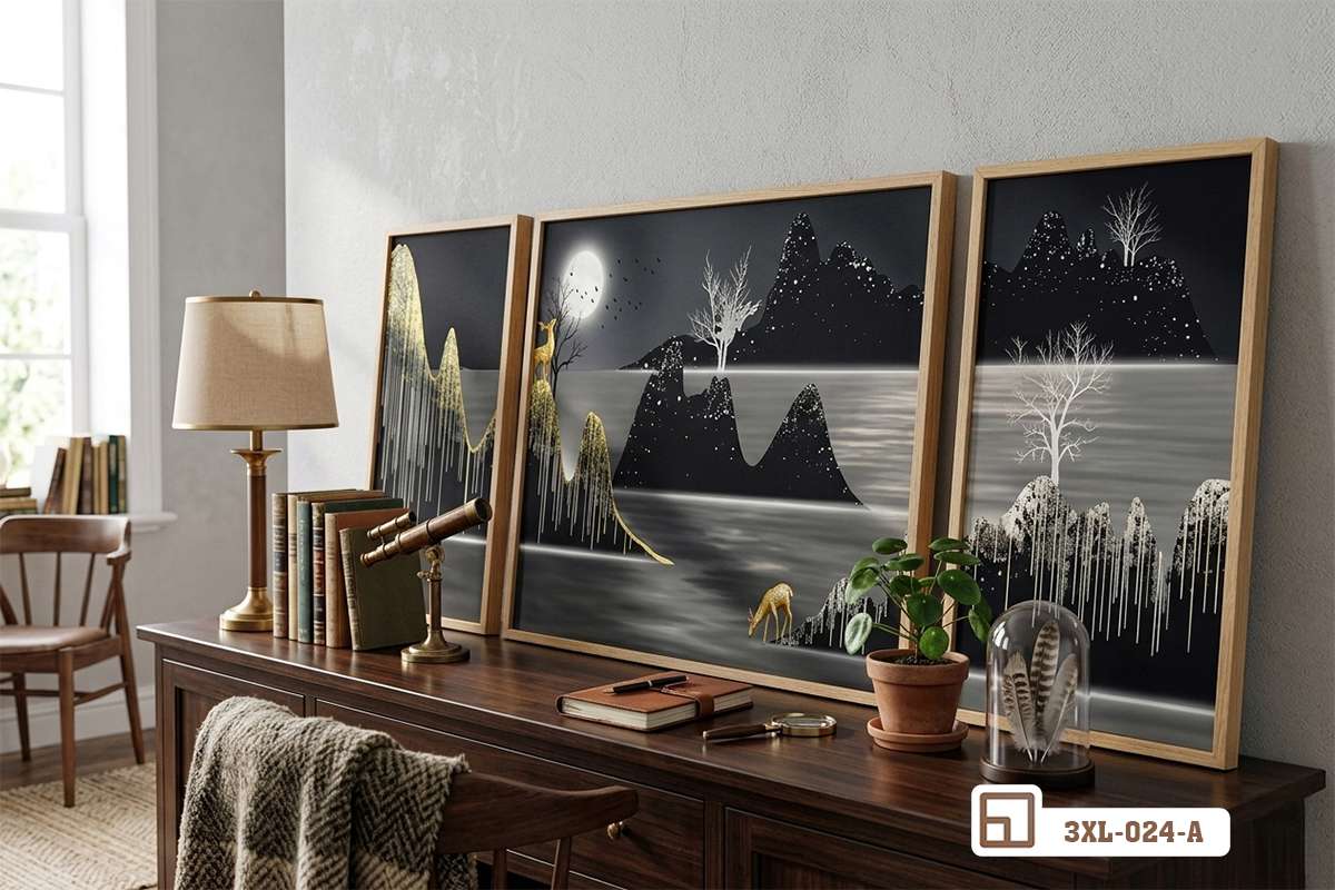 tranh phong cảnh đêm vàng tựa trên tủ gỗ cổ điển phòng khách Bộ tranh phong cảnh đêm vàng tựa lưng trên tủ gỗ trang trí mang lại nét mộc mạc tinh tế