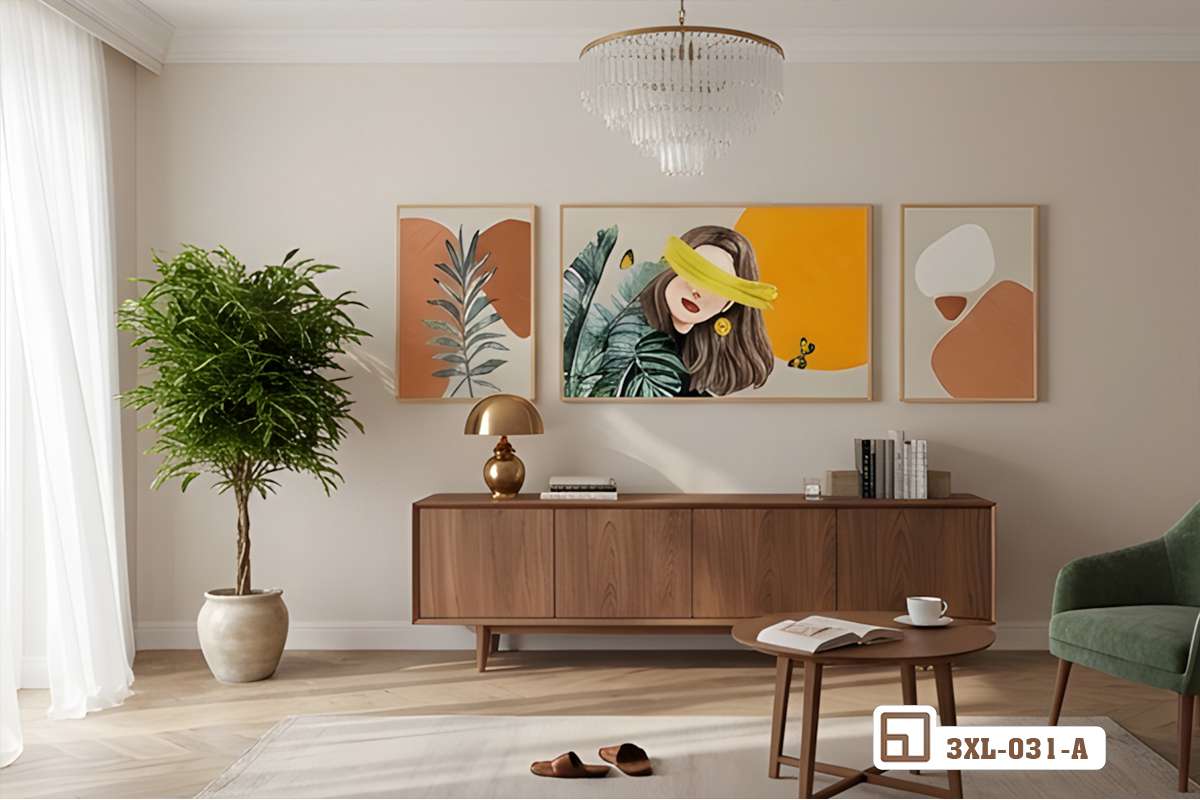 tranh thiếu nữ nghệ thuật bố trí gần tủ gỗ tự nhiên mộc mạc Bộ tranh thiếu nữ nghệ thuật đặt cạnh tủ gỗ tự nhiên và cây cảnh xanh mướt trong phòng khách