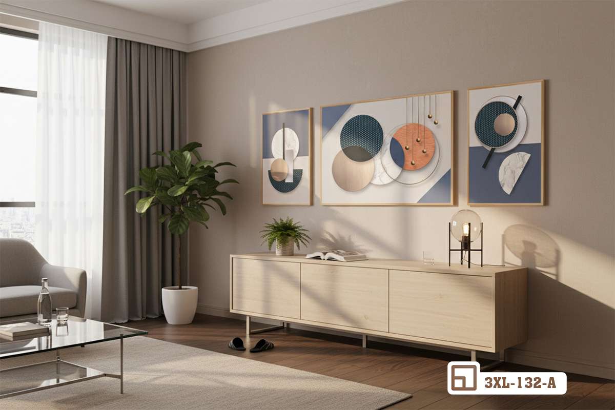 tranh nghệ thuật đương đại treo tường trên chiếc tủ gỗ thanh lịch ở phòng khách bộ tranh nghệ thuật đương đại trang trí không gian phòng khách hiện đại cạnh tủ gỗ thấp